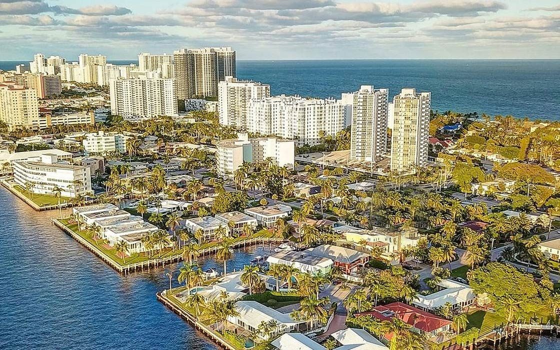 DOLPHIN ISLES S&B REALTY FLORIDA